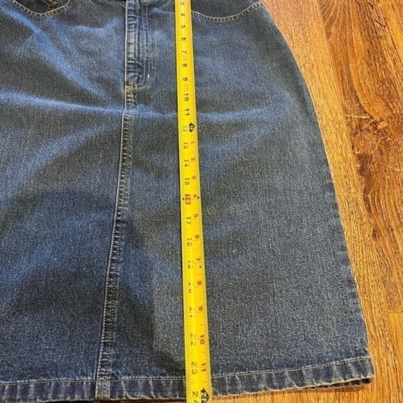 🔥Liz Claiborne, Lizwear Size 6 Denim Skirt  vintage midi - Picture 5 of 5